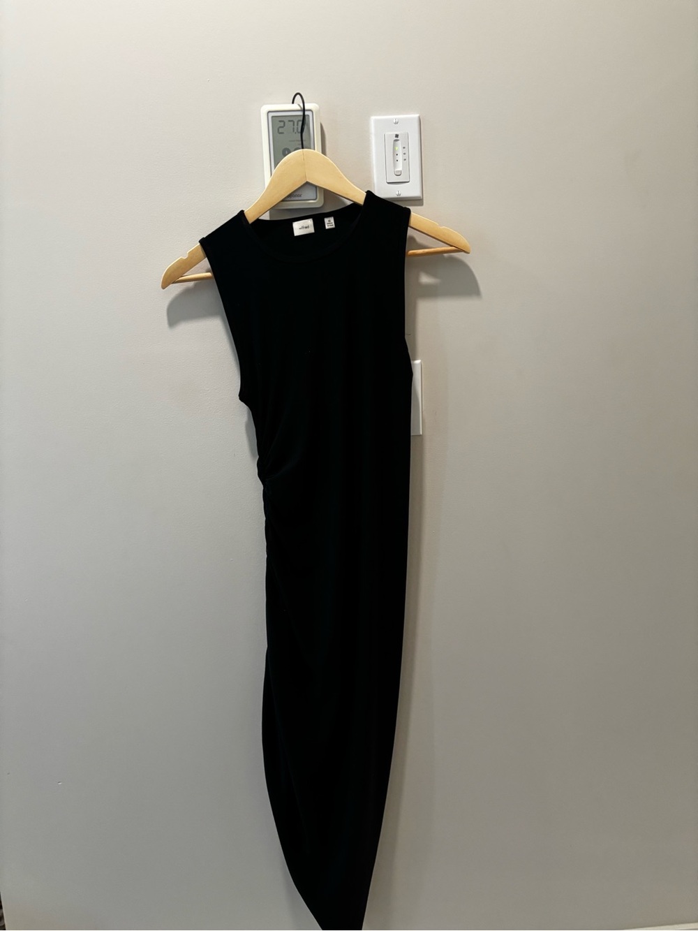 Wilfred Black Sleeveless Asymmetric Hem Midi Dress